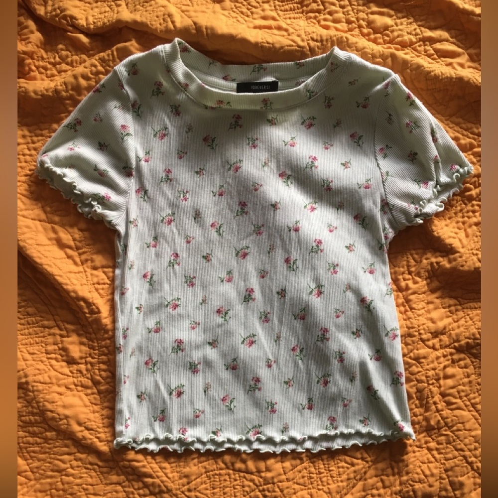 Forever21 cropped t-shirt